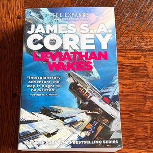 Leviathan Wakes Paperback Book